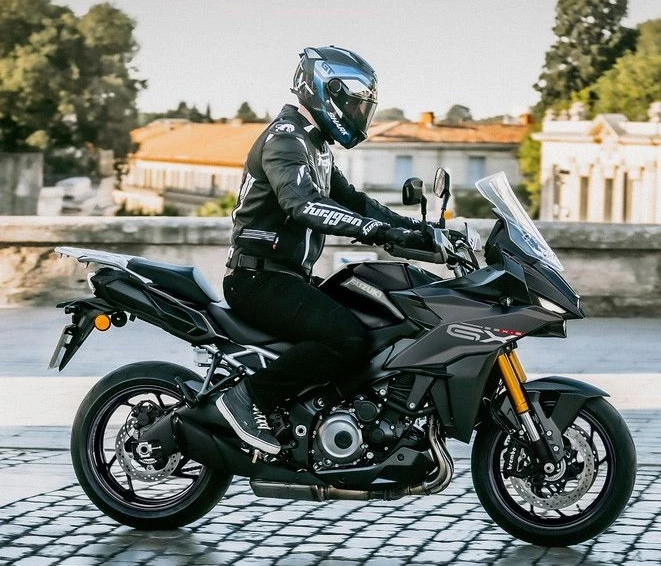 Angebot Suzuki GSX-S1000GX Bild 2: Angebot Suzuki GSX-S1000GX