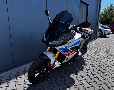 zum Vergrössern bitte anklicken!