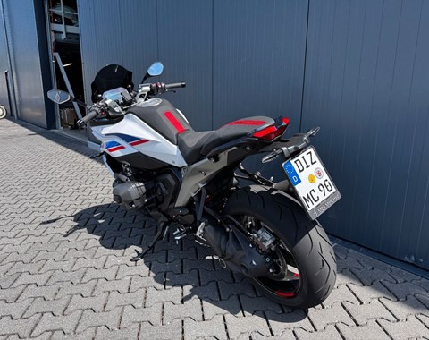 zum Vergrössern bitte anklicken!