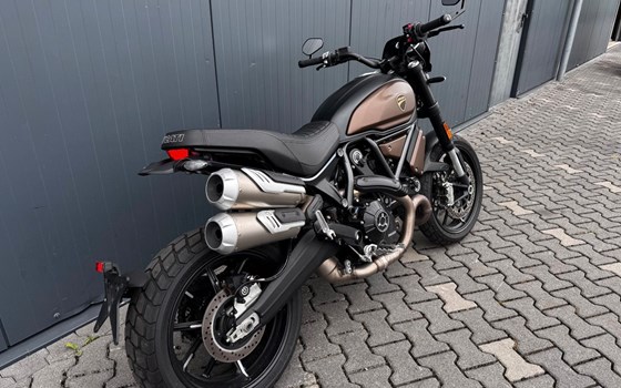 Gebrauchtmotorrad Ducati Scrambler 1100 PRO - Bild 2