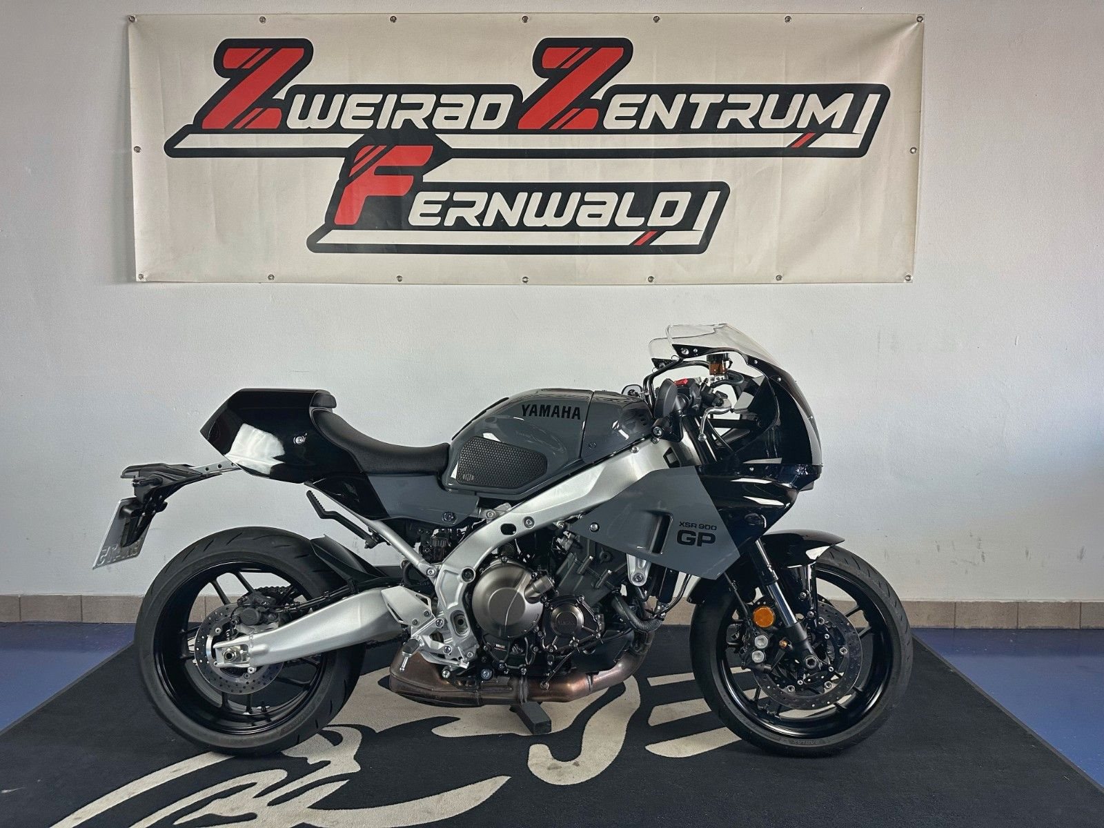 Yamaha XSR900 GP 