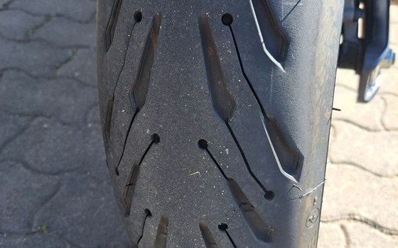 Gebrauchtmotorrad Honda CBR500R - Bild 3