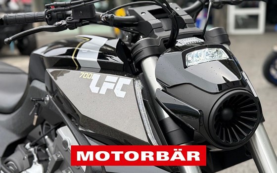 Gebrauchtmotorrad Benda LFC 700 - Bild 4