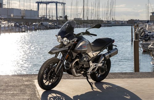 Gebrauchtmotorrad Moto Guzzi V85 Strada
