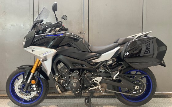 Gebrauchtmotorrad Yamaha Tracer 900 GT - Bild 1 Gebrauchtmotorrad Yamaha Tracer 900 GT - Bild 1