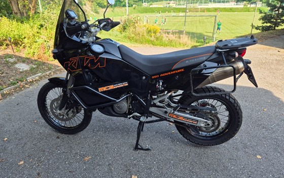 Gebrauchtmotorrad KTM 950 Adventure - Bild 1 Gebrauchtmotorrad KTM 950 Adventure - Bild 1