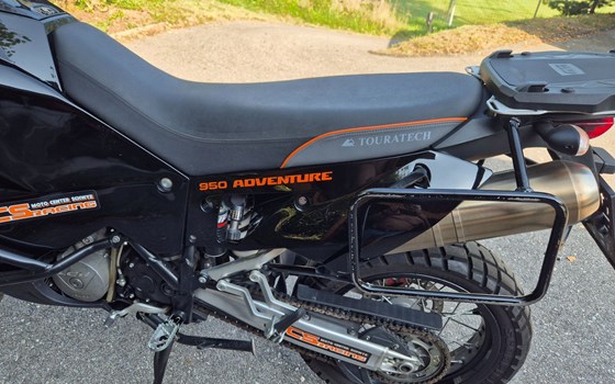 Gebrauchtmotorrad KTM 950 Adventure - Bild 6 Gebrauchtmotorrad KTM 950 Adventure - Bild 6