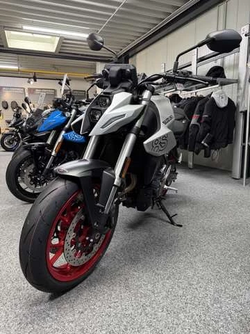 Angebot Suzuki GSX-8S Bild 8: Angebot Suzuki GSX-8S