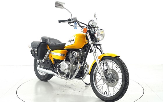 Motorrad Occasion Honda CA 125 Rebel - Bild 2