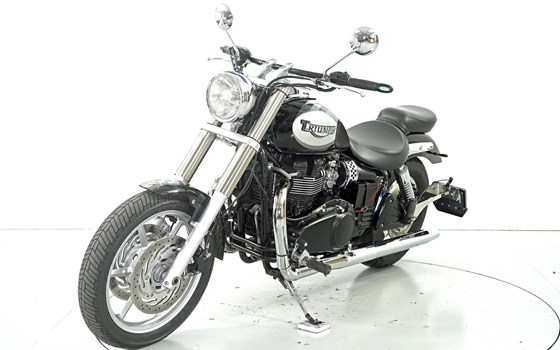 Motorrad Occasion Triumph Speedmaster - Bild 3