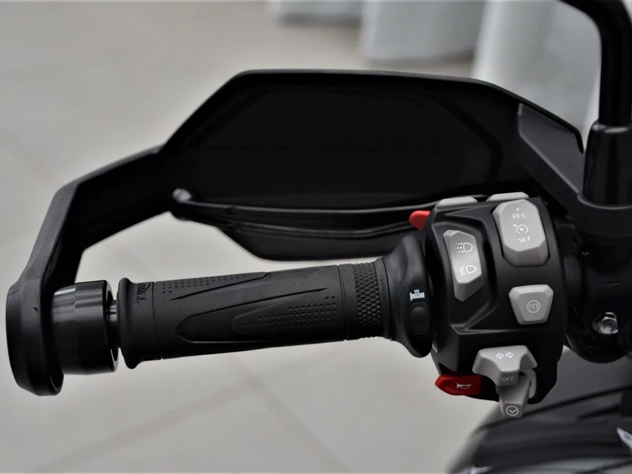 Angebot Triumph Tiger 1200 Alpine Edition Bild 10: Angebot Triumph Tiger 1200 Alpine Edition