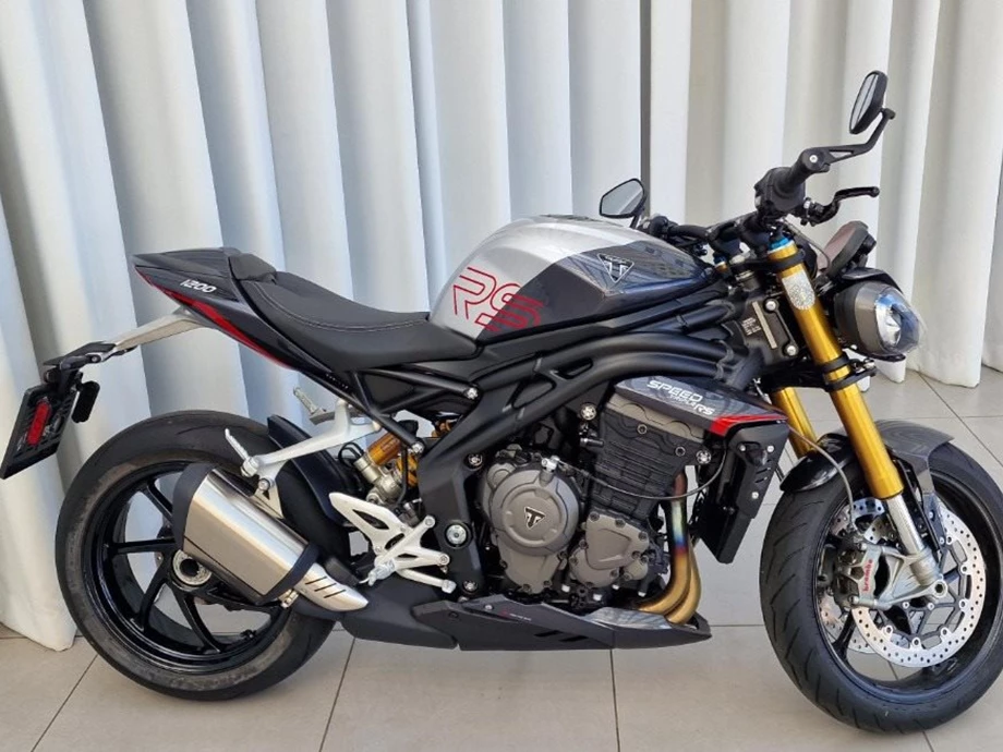 Angebot Triumph Speed Triple 1200 RS Bild 3: Angebot Triumph Speed Triple 1200 RS
