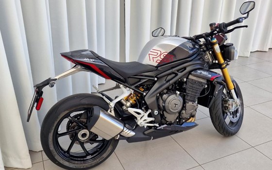 Gebrauchtmotorrad Triumph Speed Triple 1200 RS - Bild 4