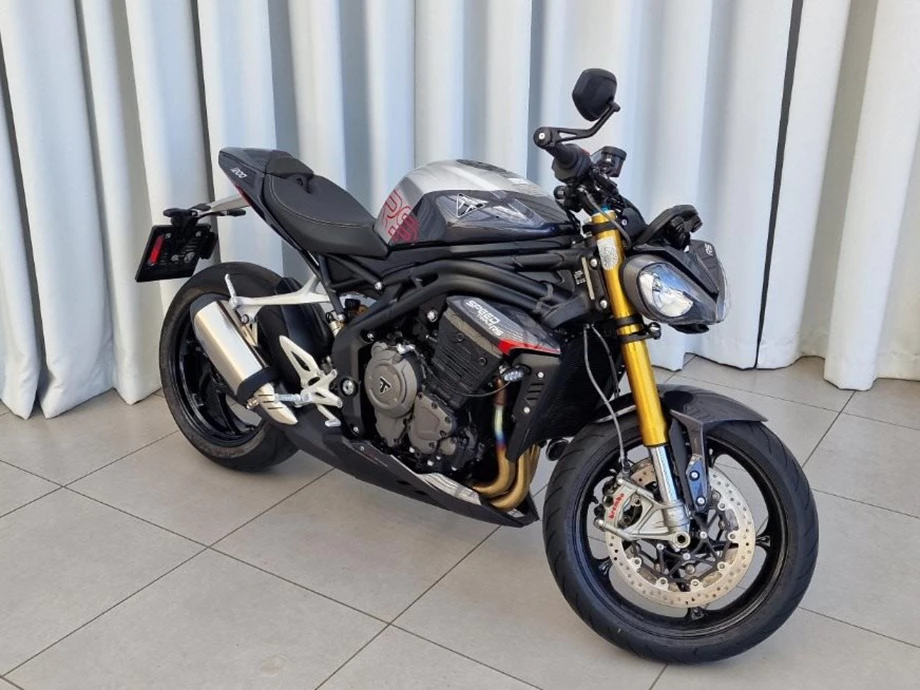 Angebot Triumph Speed Triple 1200 RS Bild 5: Angebot Triumph Speed Triple 1200 RS