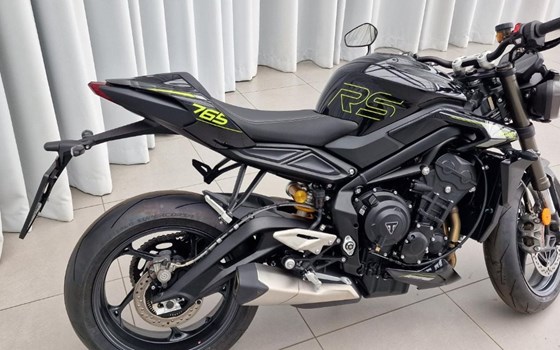 Gebrauchtmotorrad Triumph Street Triple RS - Bild 5 Gebrauchtmotorrad Triumph Street Triple RS - Bild 5