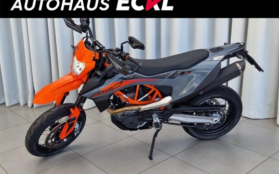 Gebrauchtmotorrad KTM 690 SMC R - Bild 1 Gebrauchtmotorrad KTM 690 SMC R - Bild 1