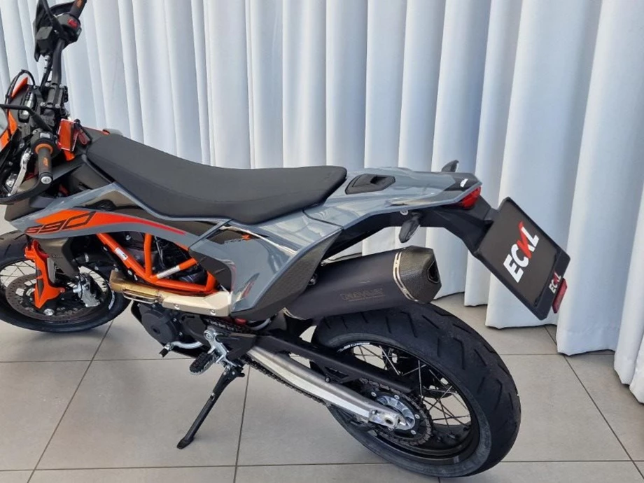 Angebot KTM 690 SMC R Bild 4: Angebot KTM 690 SMC R