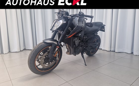 Gebrauchtmotorrad KTM 890 Duke - Bild 1 Gebrauchtmotorrad KTM 890 Duke - Bild 1