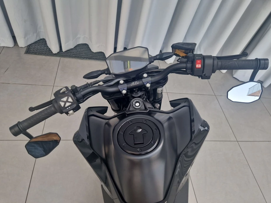 Angebot KTM 890 Duke Bild 11: Angebot KTM 890 Duke