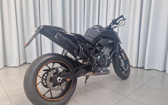 Gebrauchtmotorrad KTM 890 Duke - Bild 5