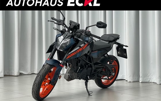 Neufahrzeug KTM 125 Duke - Bild 1 Neufahrzeug KTM 125 Duke - Bild 1