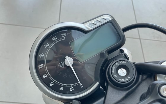 Neufahrzeug Triumph Speed 400 - Bild 10