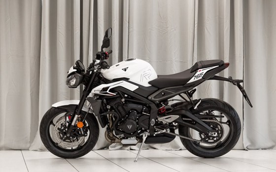 Neufahrzeug Triumph Street Triple R - Bild 7 Neufahrzeug Triumph Street Triple R - Bild 7