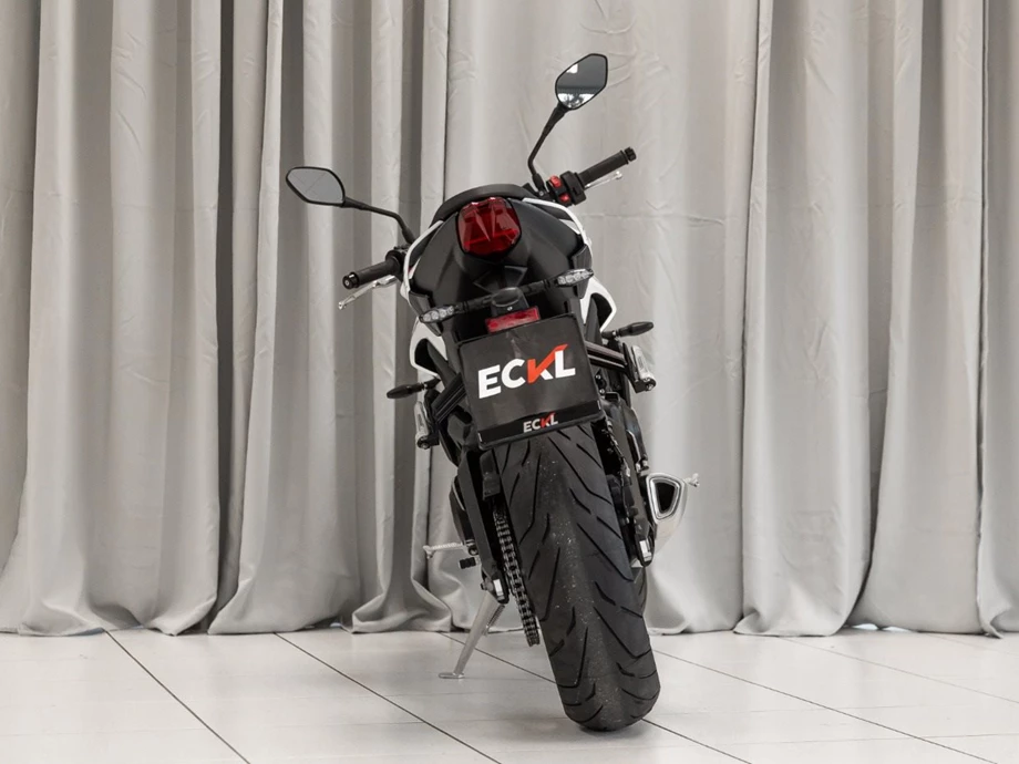 Angebot Triumph Street Triple R Bild 9: Angebot Triumph Street Triple R