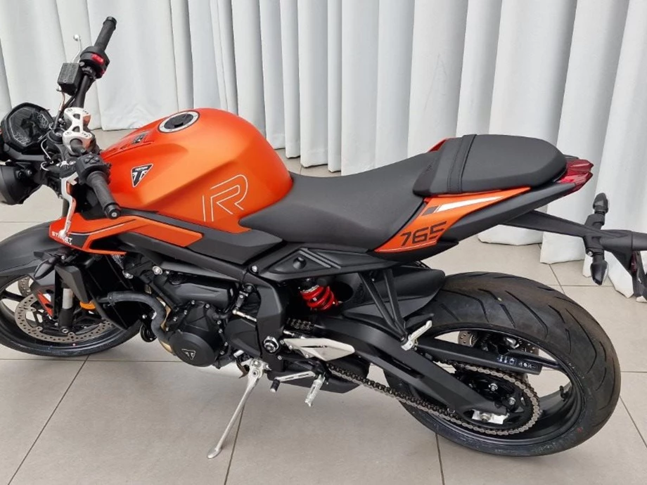 Angebot Triumph Street Triple R Bild 4: Angebot Triumph Street Triple R