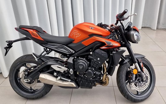 Neufahrzeug Triumph Street Triple R - Bild 6 Neufahrzeug Triumph Street Triple R - Bild 6