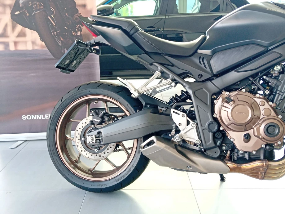 Angebot Honda CB650R Bild 8: Angebot Honda CB650R