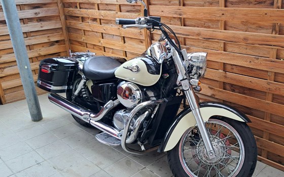 Gebrauchtmotorrad Honda VT750ACE Shadow - Bild 3 Gebrauchtmotorrad Honda VT750ACE Shadow - Bild 3