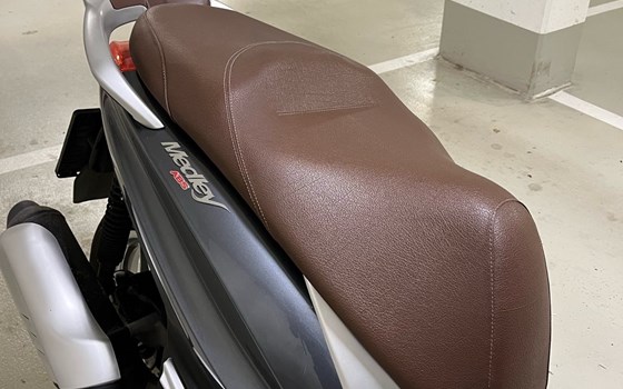Gebrauchtmotorrad Piaggio Medley 125 - Bild 7 Gebrauchtmotorrad Piaggio Medley 125 - Bild 7