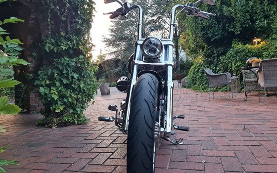 Gebrauchtmotorrad Harley-Davidson CVO Breakout FXSBSE - Bild 6