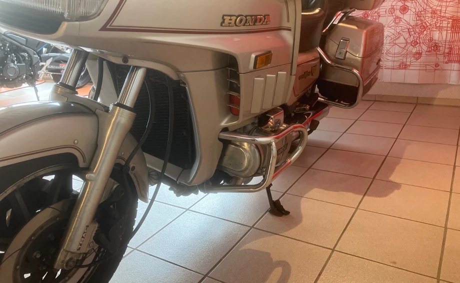 Angebot Honda GL 1200 Goldwing Bild 4: Angebot Honda GL 1200 Goldwing