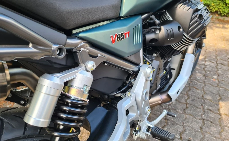 Angebot Moto Guzzi V85 TT Bild 5: Angebot Moto Guzzi V85 TT