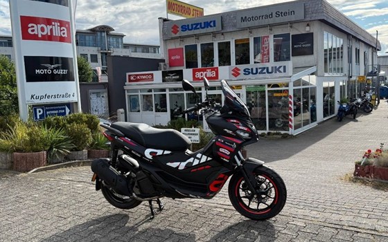 Neufahrzeug Aprilia SR GT Replica 200 - Bild 1