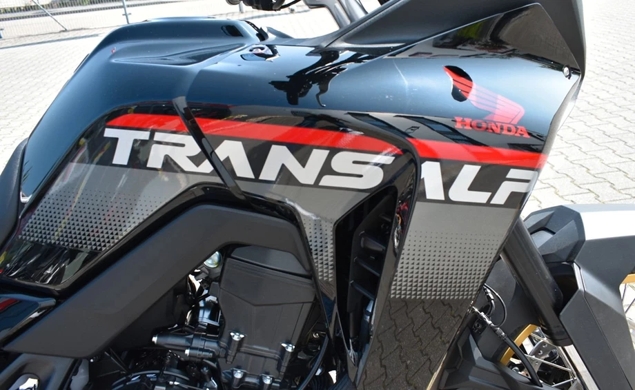 Angebot Honda XL750 Transalp Bild 5: Angebot Honda XL750 Transalp