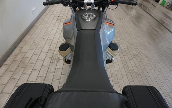 Gebrauchtmotorrad Moto Guzzi V100 Mandello S - Bild 4 Gebrauchtmotorrad Moto Guzzi V100 Mandello S - Bild 4