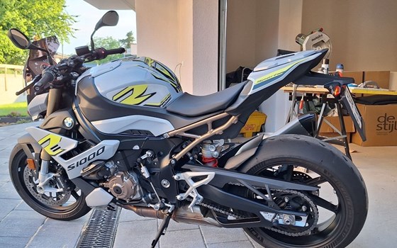 Gebrauchtmotorrad BMW S 1000 R - Bild 1