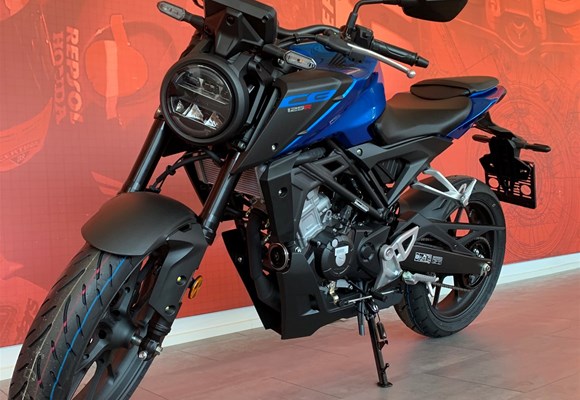 Honda CB125R
