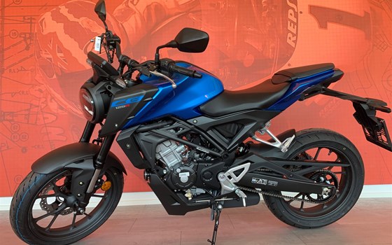 Neufahrzeug Honda CB125R - Bild 3 Neufahrzeug Honda CB125R - Bild 3