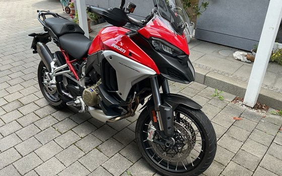 Gebrauchtmotorrad Ducati Multistrada V4 S - Bild 1
