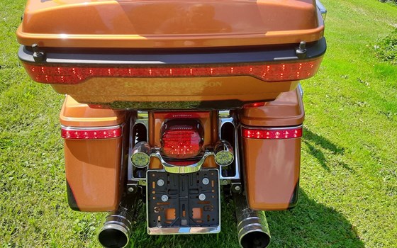 Gebrauchtmotorrad Harley-Davidson Electra Glide Ultra Limited Low FLHTKL - Bild 8