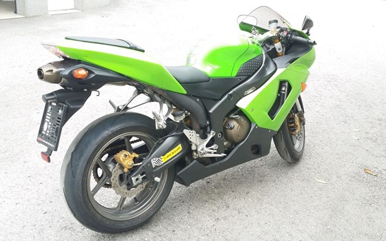 Gebrauchtmotorrad Kawasaki Ninja ZX-6R 636 - Bild 2 Gebrauchtmotorrad Kawasaki Ninja ZX-6R 636 - Bild 2
