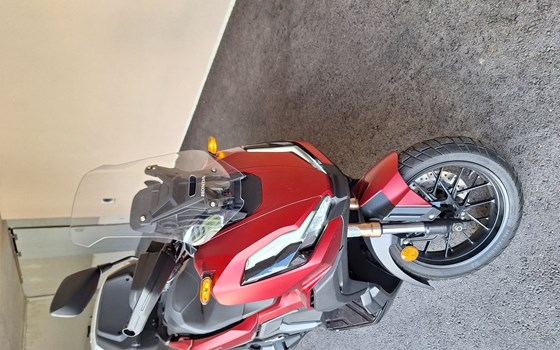 Gebrauchtmotorrad Honda ADV350 - Bild 2 Gebrauchtmotorrad Honda ADV350 - Bild 2
