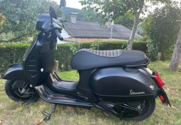 Gebrauchte Vespa GTS 300 Super Notte Gebrauchte Vespa GTS 300 Super Notte