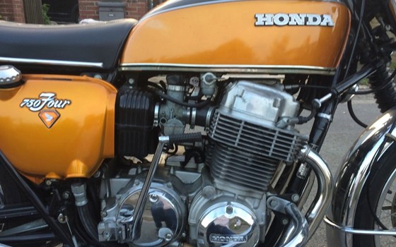 Gebrauchtmotorrad Honda CB 750 - Bild 6 Gebrauchtmotorrad Honda CB 750 - Bild 6