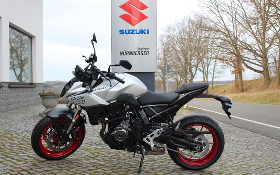 Neufahrzeug Suzuki GSX-8S - Bild 1
