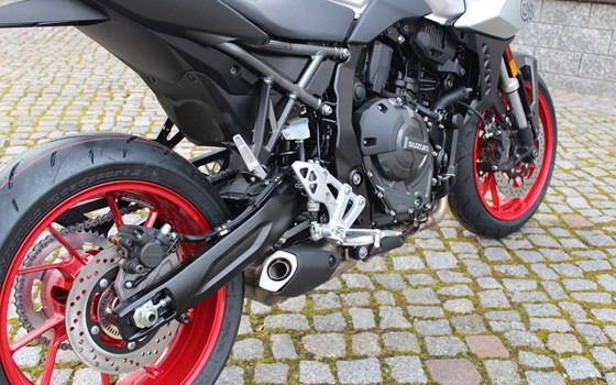 Neufahrzeug Suzuki GSX-8S - Bild 13